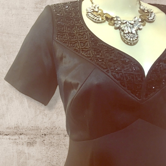 Liz Claiborne NIGHT Satin Beaded Sweetheart Cocktail Dress - Picture 5 of 10